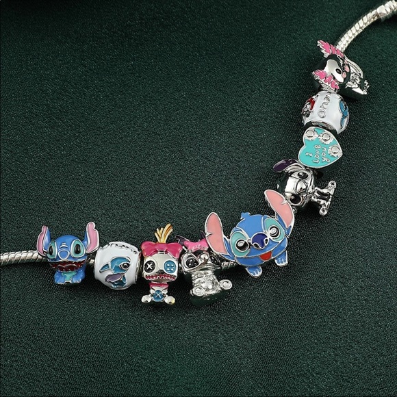 Lilo & Stitch Charm Bracelet - Picture 2 of 2